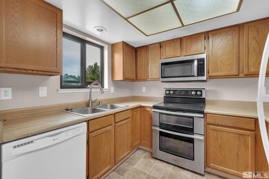 3176 N Truckee Ln, Sparks, NV 89434 - photo 4