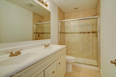Master Bedroom Bath
