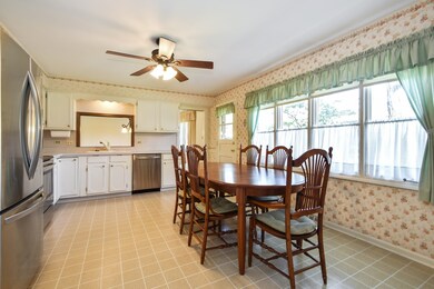 3102 Scott Crescent, Flossmoor, IL 60422 - photo 3