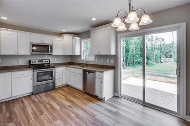 1739 Ashbrook View Ln, Asheboro, NC 27205 - photo 6