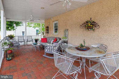 573 Mantua Ave, Paulsboro, NJ 08066 - photo 4