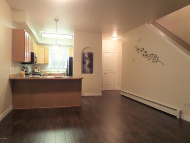 9247 Commons Place (31)