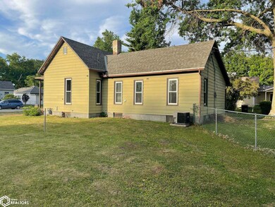 808 Eighth Ave, Shenandoah, IA 51601 - photo 3