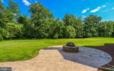 425 Jacob Ct, Nazareth, PA 18064 - photo 6