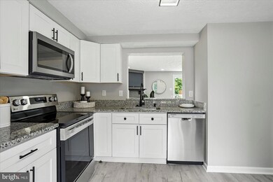 3301 Garrison Cir, Abingdon, MD 21009 - photo 4