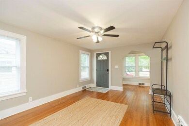 1325 S 31st St, South Bend, IN 46615 - photo 4