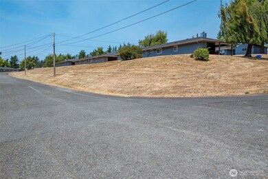 1380 SW Swantown Ave, Oak Harbor, WA 98277 - photo 7