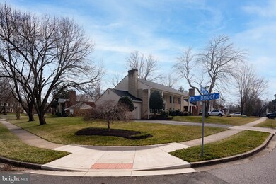 8801 Linton Ln, Alexandria, VA 22308 - photo 5