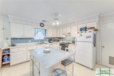 1116 Cobb Rd, Savannah, GA 31410 - photo 7