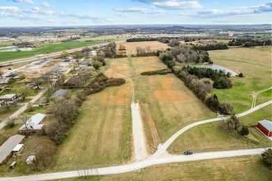 000 Prairie Ln, Bolivar, MO 65613 - photo 2