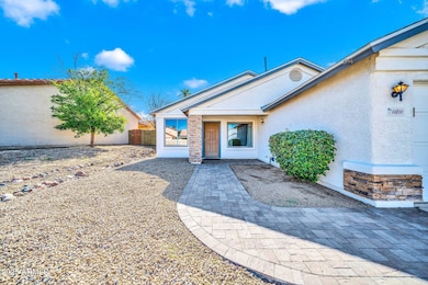 11211 W Lawrence Ln, Peoria, AZ 85345 - photo 6