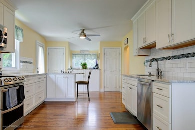 69 King Philip Ave, Bristol, RI 02809 - photo 7