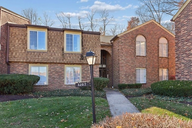 5207 S Eaglesnest Dr, Cincinnati, OH 45248 - photo 3