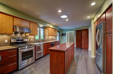 5607 Rolene Ct, Fitchburg, WI 53575 - photo 4