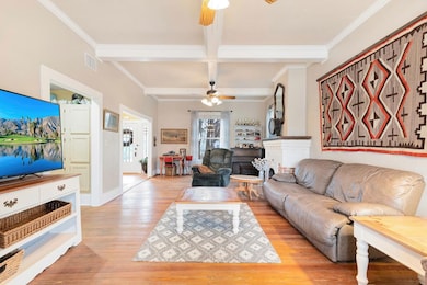 601 Bell St, Fredericksburg, TX 78624 - photo 6