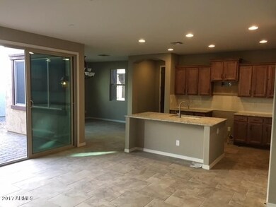 CS00c lot 329 kitchen
