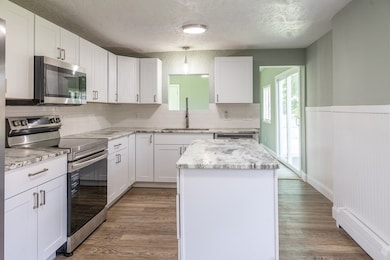 2 Cycle St, Westfield, MA 01085 - photo 2