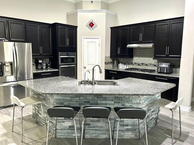 3426 Norwich Gardens Ln, Fulshear, TX 77441 - photo 5