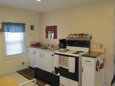 83 Union St, Quincy, MA 02169 - photo 6