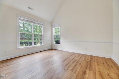 9410 Harvest Acres Ct, Raleigh, NC 27617 - photo 4