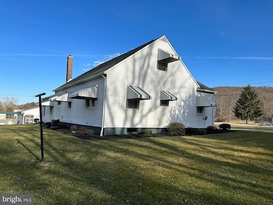 1147 Black Gap Rd, Fayetteville, PA 17222 - photo 4