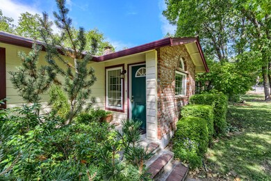 304 Lathrop Ln, Grants Pass, OR 97526 - photo 4