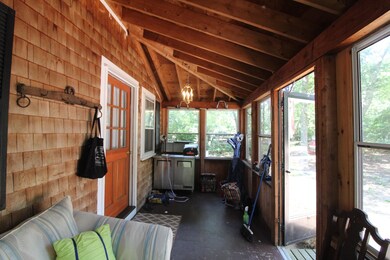 3 season enclosed porch