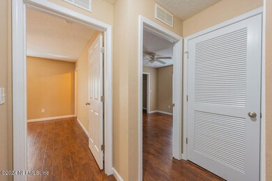 5046 Seaboard Ave, Jacksonville, FL 32210 - photo 7