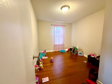 12 South St unit 1, New Britain, CT 06051 - photo 4