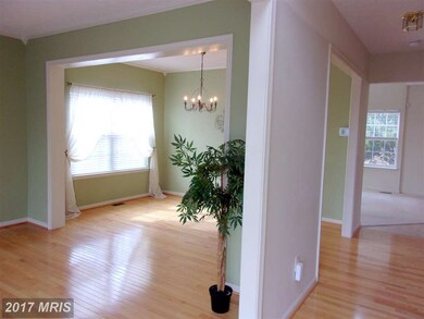 7618 Zoei Dr, Rosedale, MD 21237 - photo 2