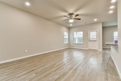 2127 Port Jackson Dr, Texas City, TX 77510 - photo 6