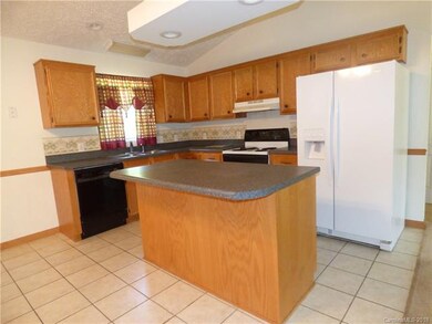 126 Natawest Dr unit 7, Statesville, NC 28625 - photo 5