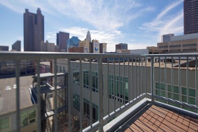 60 Spring 401 furnished for MLS - 2