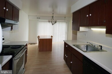 10551 Jason Ln, Columbia, MD 21044 - photo 6