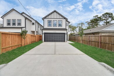 2438 Lucky St, Houston, TX 77088 - photo 5