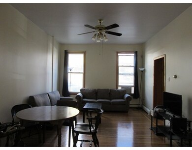 276 Washington Ave unit 1, Chelsea, MA 02150 - photo 3
