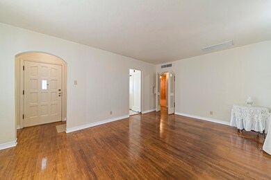 3615 Sacramento Ave, El Paso, TX 79930 - photo 2