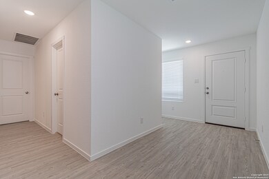 1003 Landon Ridge, San Antonio, TX 78253 - photo 4