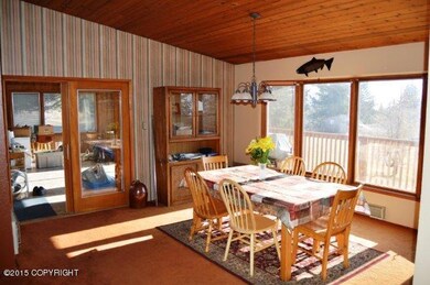 3 Dining area.jpg