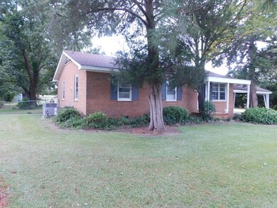 Left Side Facing View of Home