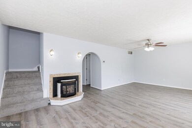 1528 Harford Square Dr, Edgewood, MD 21040 - photo 7