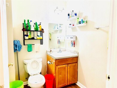 3305 8th St, Des Moines, IA 50313 - photo 7