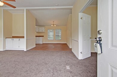 CREM_1827 S Live Oak Dr_027