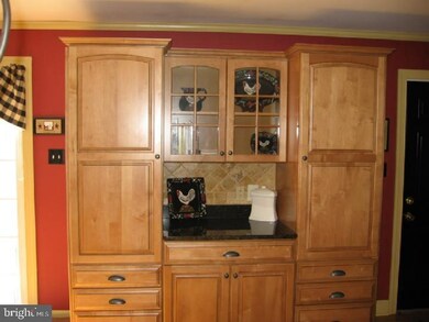 3834 Elizabeth Dr, Garnet Valley, PA 19060 - photo 7