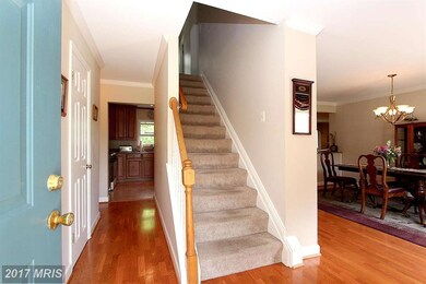 3509 Singers Glen Dr, Olney, MD 20832 - photo 4