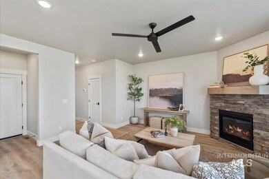 6672 W Los Flores Dr, Meridian, ID 83646 - photo 4