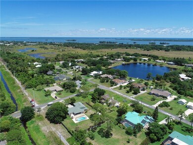 698 Fischer Dr, Sebastian, FL 32958 - photo 3