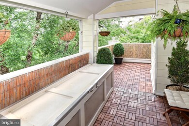 1336 Garden Wall Cir unit 414, Reston, VA 20194 - photo 6