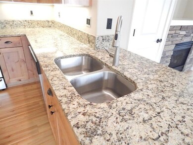 20264 Badger Rd, Bend, OR 97702 - photo 7