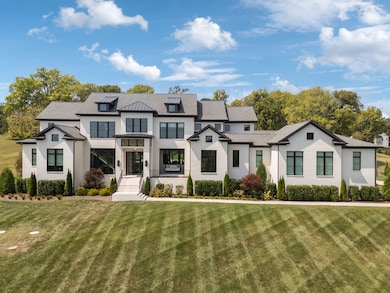 1801 Franklin Hills Ln, Franklin, TN 37069 - photo 5